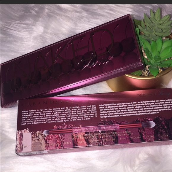 Urban Decay NAKED CHERRY Eyeshadow Palette NIB - Picture 6 of 8